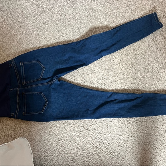 Pink blush maternity skinny jeans - Picture 5 of 7